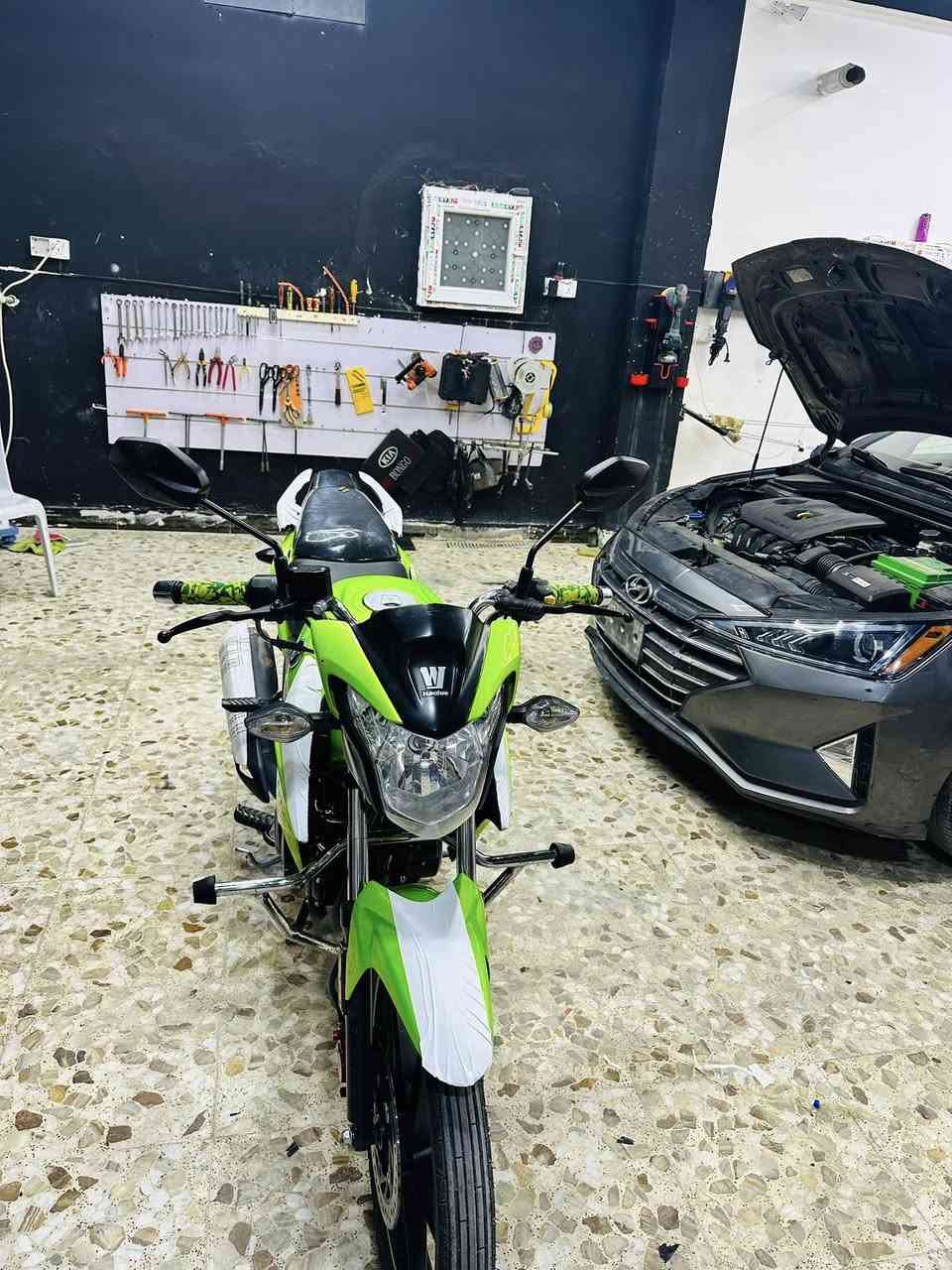 موطور هاوجي موديل ٢٣ نضافه فول تجي شوف بعينك 
مرقم كامل 

سعر ١٧ ونص وبيه مجال 

***********
