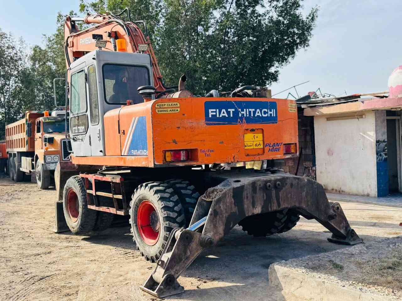 السلام عليكم حفاره للبيع  هيتاشي تاير موديل1994 رقم دهوك وبسمي سنويه2027 حفاره محرك ازوزه شرط مامفتوح حفاره خير من الله كفاله عامه شاصي كفاله عامه تخم تاير جديده حركه خير من الله كل نقص مابيهه الشراي يتصل 
#الستفسار***********واتساب
#الستفسار***********واتساب
