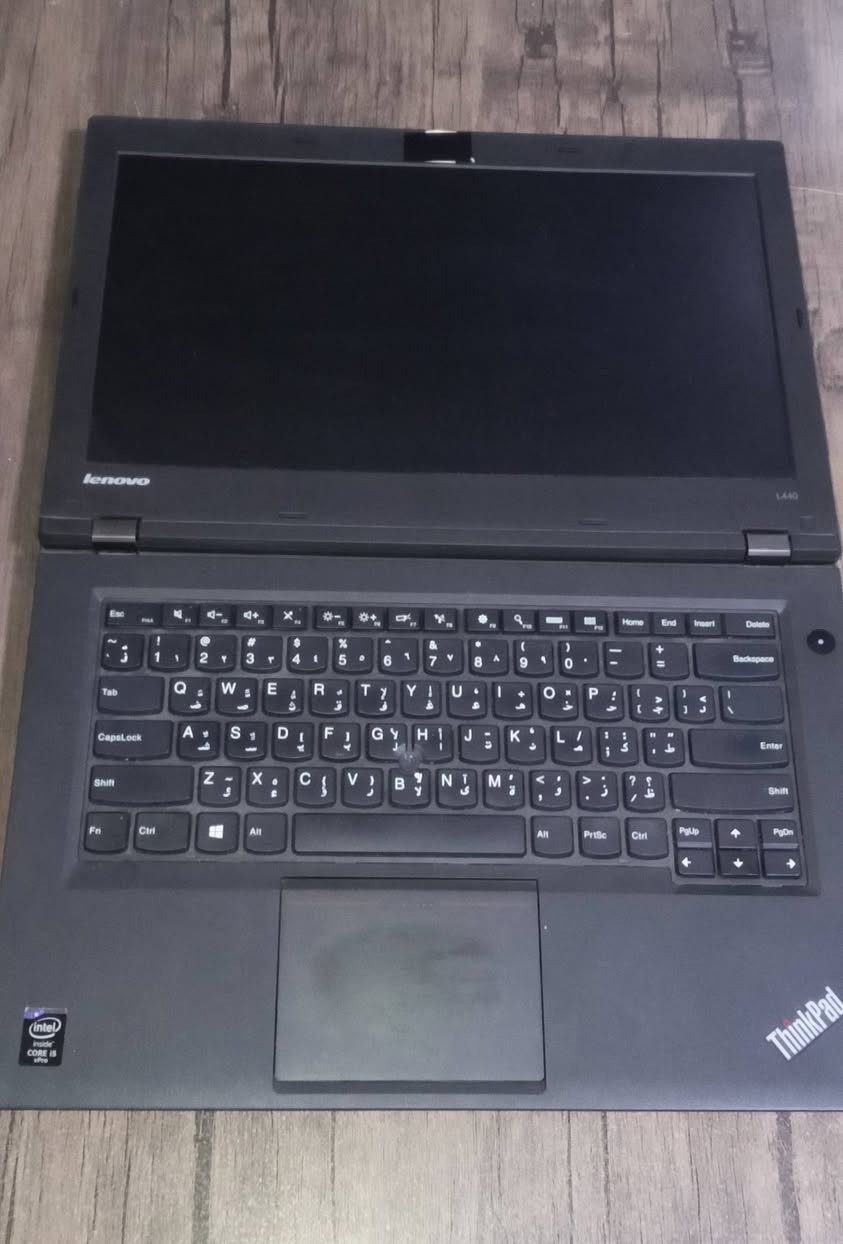 💻 لابتوب Lenovo ThinkPad L440 للبيع - أداء قوي وسعر ممتاز
الجهاز نظيف جداً، يتميز بجسم قوي ومتين (Heavy Duty) مصمم للتحمل والعمل المستمر. مثالي جداً للبرمجة، الدراسة، والأعمال المكتبية.
​🛠 المواصفات التقنية (Technical Specs):
​الموديل: Lenovo ThinkPad L440 (الفئة العملية الأقوى).
​المعالج (CPU): Intel® Core™ i5-4300U (سرعة تصل إلى 2.60 GHz).
​الرام (RAM): سعة 8 GB – أداء سلس وسريع جداً.
​الهارد (Storage): من نوع SSD بسعة 512 GB – (إقلاع للنظام في ثوانٍ وسرعة فائقة).
​حجم الشاشة: 14 بوصة – مريحة للعين ومناسبة جداً للعمل الطويل.
​المنافذ: يحتوي على كافة المنافذ (USB, VGA, Ethernet) مع قارئ أقراص DVD.
​🌟 ملاحظات البيع:
​الحالة: الجهاز سريع جداً وسلس في الاستخدام.
​الضمان: شرط الفحص (افحص وتأكد من كل قطعة قبل الشراء).
​💰 السعر: 200$ (وقابل للتفاوض بشيء بسيط للجادين).للمعلومه ماوس اصلي و جنطة هديه 🖱️👜
​📞 للتواصل:
​آسيا: ***********
​كورك: ***********
​دەقی کۆتایی بە زمانی کوردی (سۆرانی):
​💻 لابتۆپی Lenovo ThinkPad L440 بۆ فرۆشتن - ئەدایەکی بەهێز و نرخێکی گونجاو
​ئامێرەکە زۆر پاکە، جەستەیەکی زۆر بەهێزی هەیە و بۆ کارکردنی قورس دروستکراوە. زۆر گونجاوە بۆ پڕۆگرامینگ، خوێندن، و کارە کارگێڕییەکان.
​🛠 تایبەتمەندییە تەکنیکییەکان:
​مۆدێل: Lenovo ThinkPad L440.
​پرۆسێسەر (CPU): جۆری Intel® Core™ i5-4300U (خێرایی دەگاتە 2.60 GHz).
​ڕام (RAM): بە قەبارەی 8 GB – خێراییەکی زۆر باش و بێ کێشە.
​هارد (Storage): جۆری SSD بە قەبارەی 512 GB – (سیستم زۆر خێرایە).
​قەبارەی شاشە: 14 ئینج – قەبارەیەکی زۆر گونجاو بۆ کارکردن.
​پۆرتەکان: هەموو جۆرە پۆرتێکی تێدایە وەک (USB, VGA, Ethernet) لەگەڵ خوێنەری CD/DVD.
​🌟 تێبینییەکانی فرۆشتن:
​بارودۆخ: لابتۆپەکە زۆر خێرا و بێ کێشەیە.
​گەرەنتی: بە مەرجی فەحس (بە دڵی خۆت فەحسی بکە و دڵنیابەرەوە پاشان بیکڕە).
​💰 نرخ: 200$ (کەمێک مەجالی تێدایە بۆ کڕیاری ڕاستەقینە). تیبینی ماوس و جانتە هەدیە 🖱️👜
​📞 بۆ پەیوەندی:
​ئاسیا: ***********
​کۆڕەک: ***********

