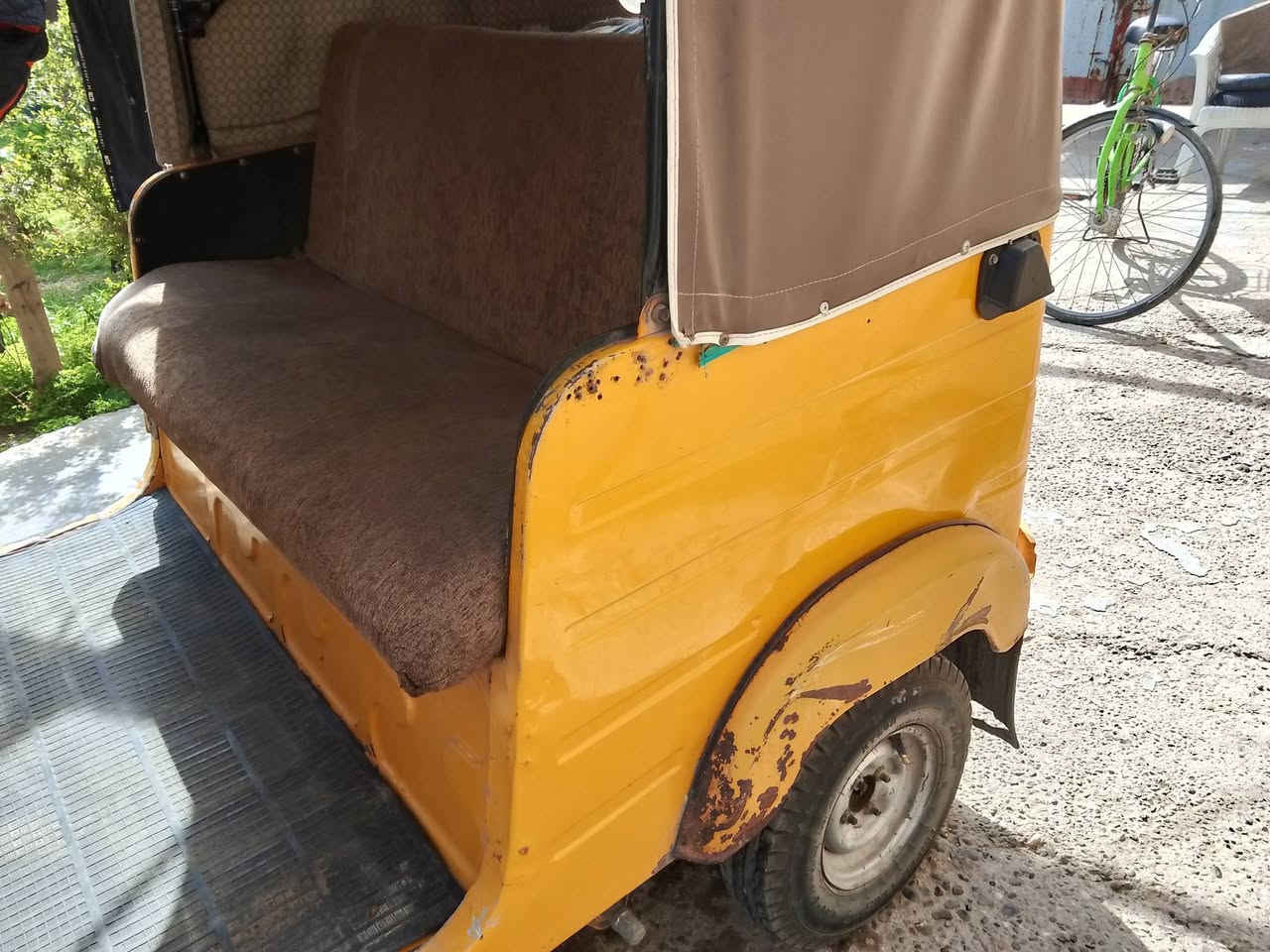 السلام عليكم تكتك موديل 2018 مكاني بغداد الدورة مجفتة مرة وحدة المحرك ناعم مابي صوت ودبلات جديد لوي دريم شفت اكسل قبل شهرين بدلت كلها غراض شركة  التكتك تجي تفحص على راحتك تاخذهة الفيتر اليعجبك التفاصيل بالصورة   السعر 6 ملايين
 رقمي ‏‪0775 788 9458‬‏
