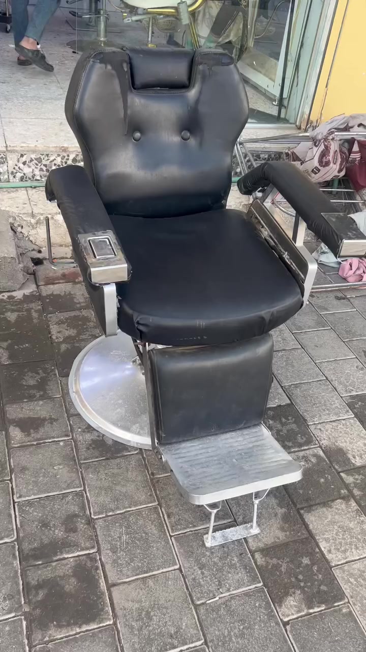 مدينه صدر قطاع 44كزسي بس عوزه لحيم الصينيه بسعر مناسب كلش


**إذا كنت صاحب هذا الإعلان وتريد حذفه لأي سبب، رجاءا أرسل رسالة إلى الدعم الفني**