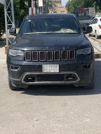 جراند شيروكي • ٢٠١٧ • صور الحادث