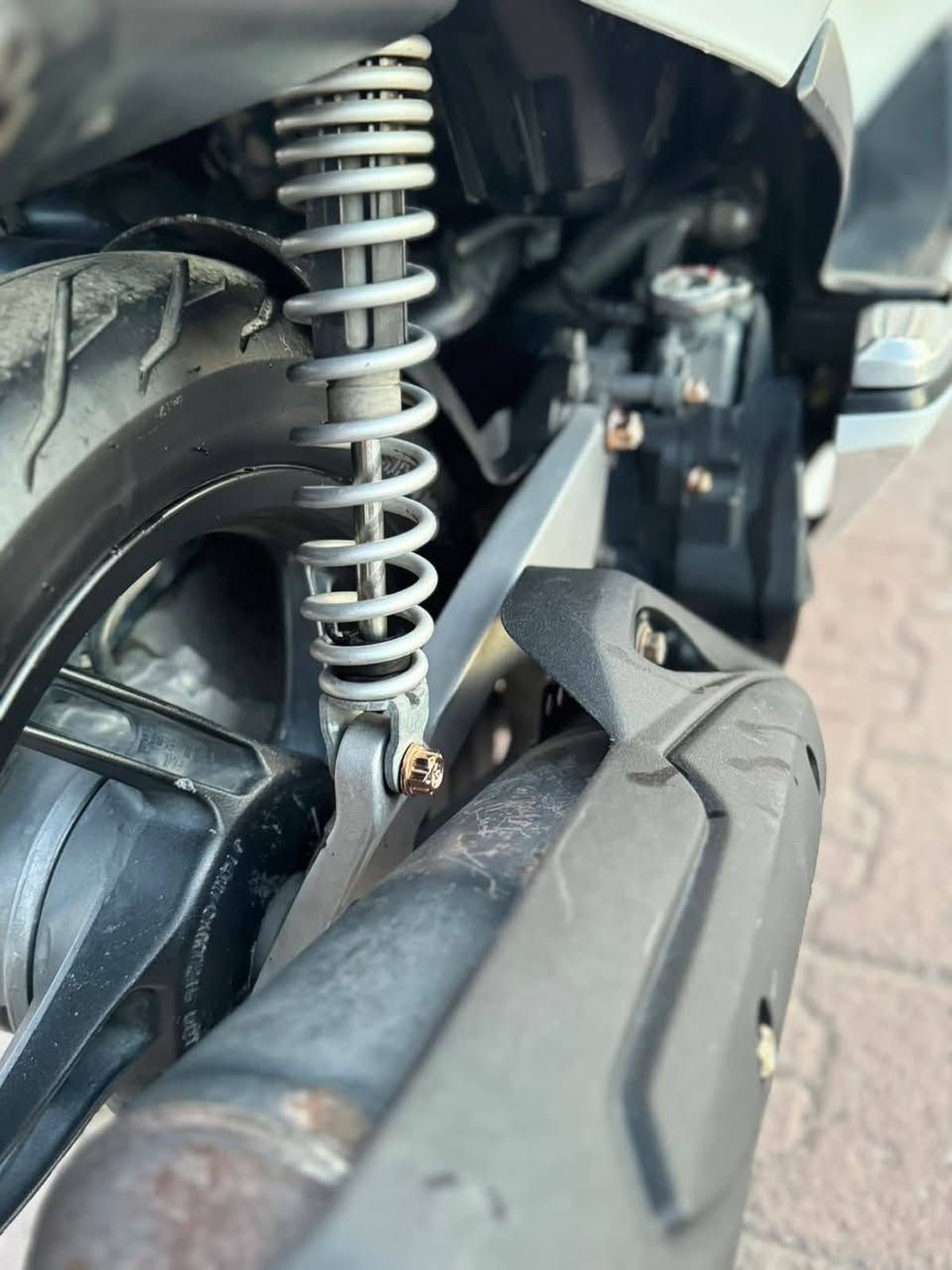 السلام عليكم للبيع دراجه pcxجيل الاول دراجة مال رمبه مديل18 ماخذها رمبه الدراجه على  ايدي حجم مكينه 150ياباني الاصلي دراجه جديده مال جناي 
ياباني الاصلي دراجه كامله أستان كهربائي حساس ازدحام ٢حرف Aدراجه جديده الدراجه مكينه لوك شلعه معدل خير من اللّٰه دراجه تكول جديده بمعنئ الكلمه واحلا من الصور  دراجة مكينه مكفوله اي نقص مابيه
السعرمليون 350    و مجال قليل 
*********** المكان بغداد مدينه
