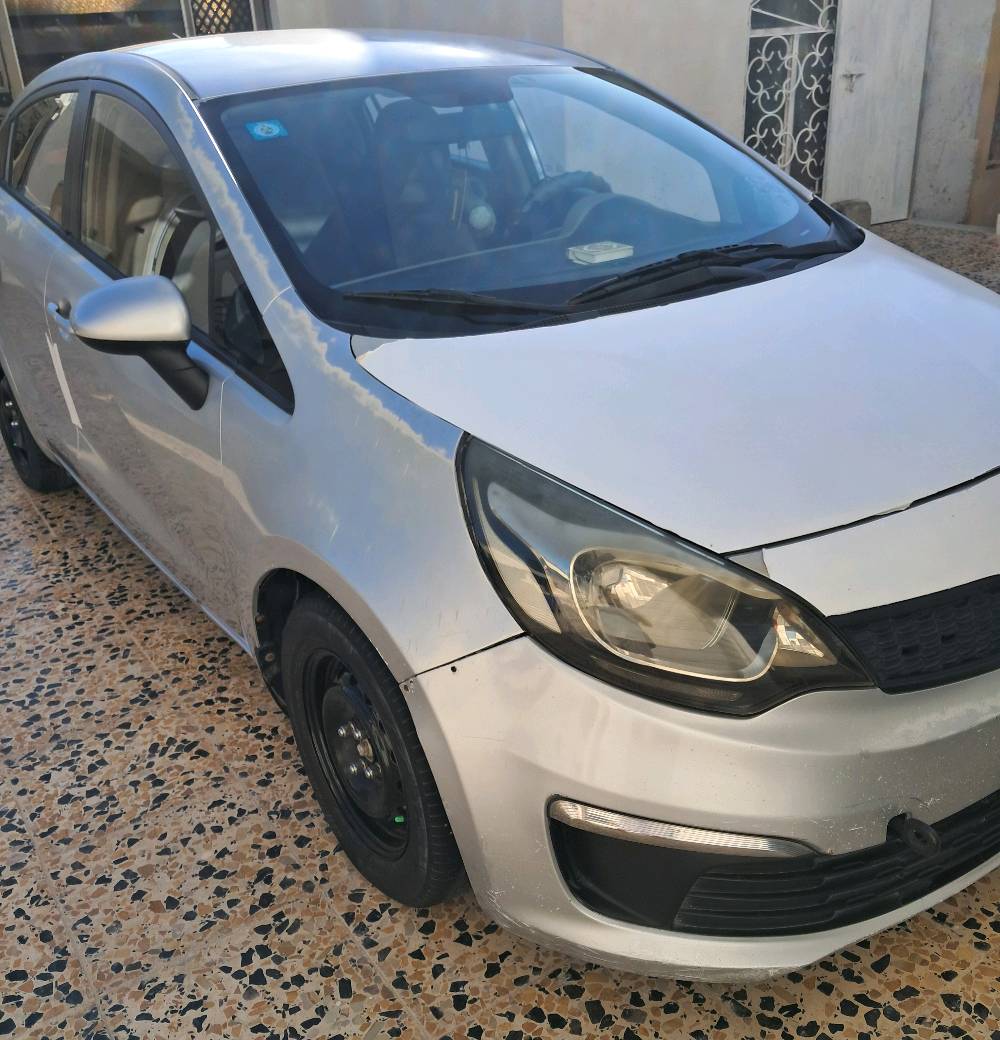 كيا ريو ٢٠١٦ خليجي محرك ١٦٠٠ بأسمي بصرة مكينة وكير كفالة كهربائيات شغالة تبريد تدفئة شغال بيها رشات بدون ضربة السعر ٧٥ ورقة