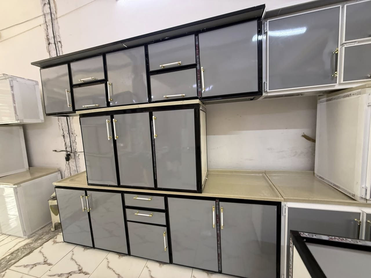 اللهم صل على محمد وال محمد
وصول حاويه كاونترات الى مجمع محسن الشمري 
متوفر كاونتر قياس متر ونص مرمر 3 قطع 
متوفر كاونتر قياس مترين مرمر 3 قطع 
متوفر كاونتر قياس مترين ونص مرمر 3 قطع 
متوفر كاونتر قياس مترين ونص + ملحق 90 : 3 قطع 
متوفر سناكي متر و30 
متوفر سناكي متر 50 
قضاء عفك قرب الجسر حمام مقابل سيد حسن 
***********
