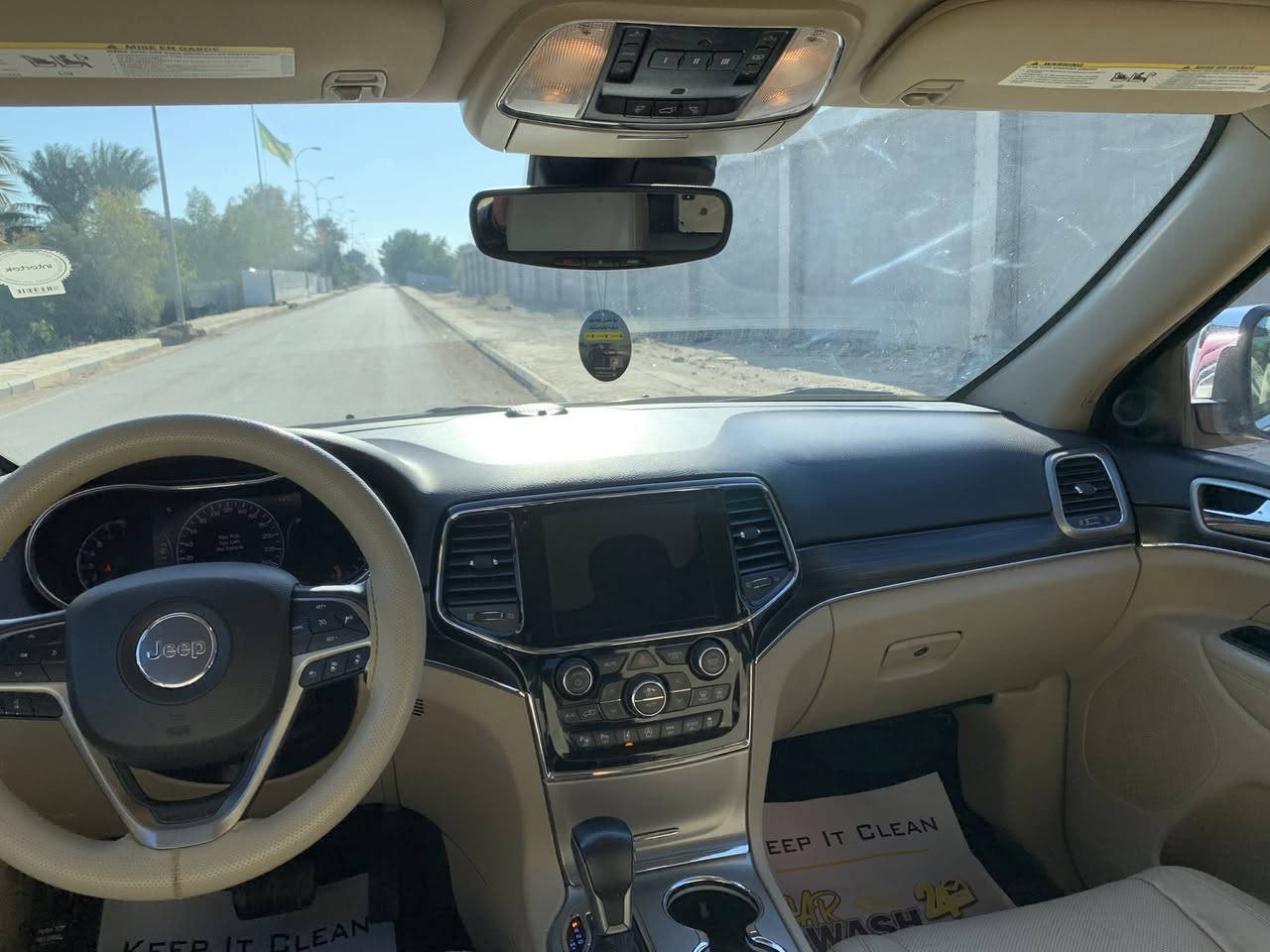 سلام عليكم جيب شيروكي2019 وارد كندي كفاله حته الدعاميات لا بارد لا رصعه لا تكحيل و لا تبديل گير محرك تبريد تدفئه                                                                              مواصفات المتد معروفه  
بصمه أبواب
تشغيل عن بعد
دبل بانوراما
أشاير بل مري
نقطه عمياء
رادار أمامي 
رادار خلفي
كشنات كهرباء
جنطه كهرباء
سستم صوت
توقف ذاتي
لد زنون عالي ناصي
سياره مال جناي ماشيه 92 
رقم مميز 
بعد هواي مواصفات ماذكرتهن
للاستفسار ***********
أثير ***********
