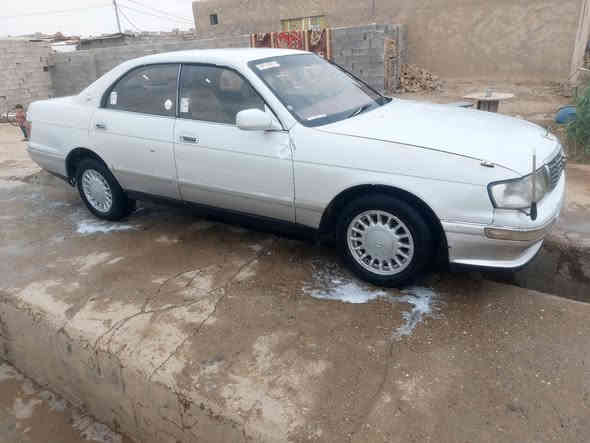 بطه للبيع منفصل سيارة مكفوله كفاله عامه من الضربه والصبغ حداديه جديده تخم تاير جديد كير ومكينه مكفولات بأسم ابن عمي سنويتها النهاية 26  سعرها 57 وبيها مجال  مكانها ذي قار قلعه السكر  ***********
