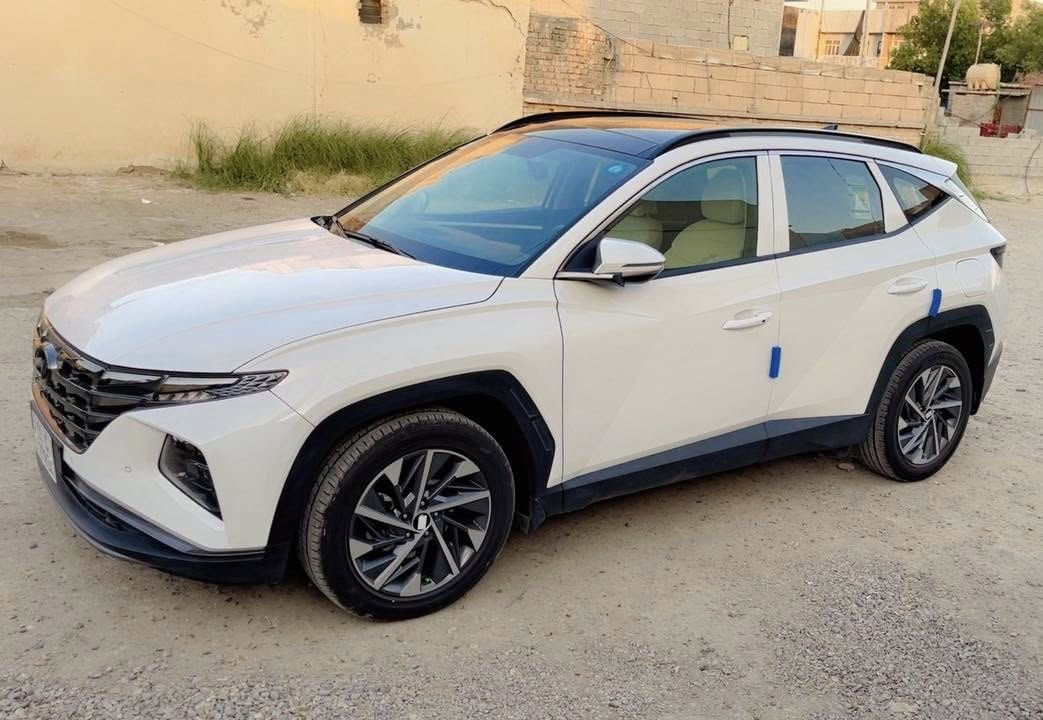 توسان موديل 2023 ، فول موصفات ، بانوراما ، تبريد لمس مو جوكات ، كشنين كهرباء ، وهند بريك بصمة ، تشغيل عن بعد ، جي بي اس ، مواصفات 1/1 ، السيارة ماشية 20 الف فقط 
مكفولة من الضربة والتبديل والبارد
الرقم بغداد الانكليزي السيارة بأسمي والهزة جديدة ، السعر 205 وبيها مجال للشراي ، 
العنوان ديالى - بعقوبة 
***********
