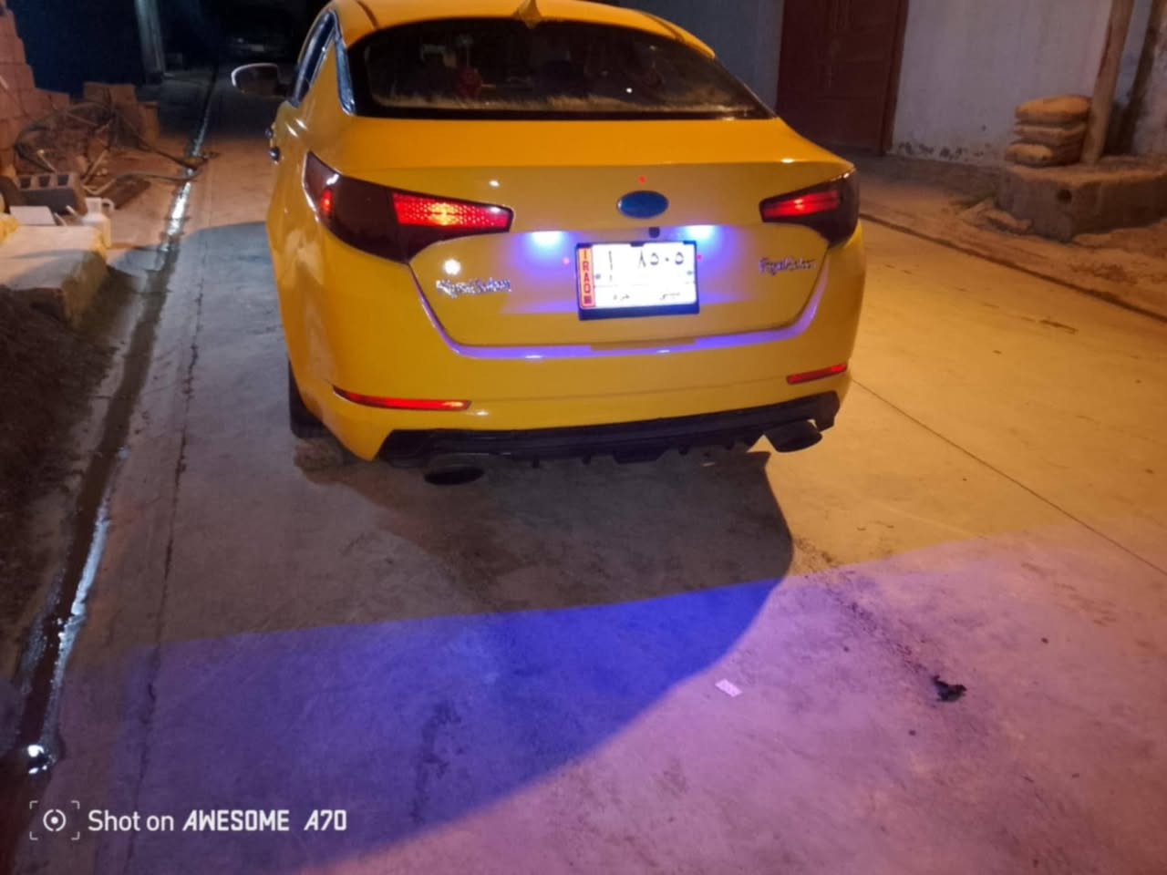 للبيع أو امراوس سلام عليكم كيه اوبتمه موديل ٢٠١٣ سياره جاهزه سنويه مجدده ٢٨ تخم تاير  جديد صدر جديد باتري جديد كهربائيات كلها شغاله مكينه اوكير جديد سنتر لوك جديد تبريد ثلج تتفئه منضومه تبريد جديده منضومه زنون منضومه بانزين جديده تحكم ستير مانع انزلاق شاشه تاب كامره سستم سماعات دبل هورن مصفره هيئه سياره ليبل واحد بيها قفط باب السكن بارد خليجي نضام ايكو مكان السياره ديالى جلولاء السعر ١٠٠ اوبيها مجال رقم الهاتف ***********
