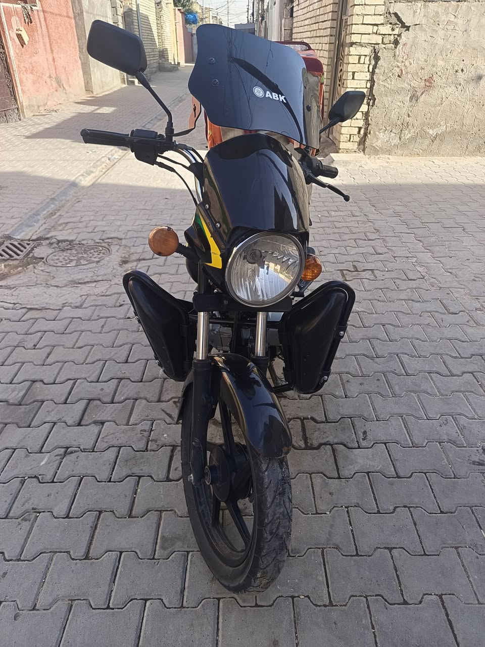 دراجة لبيع تفاصيل على لوتساب
***********
