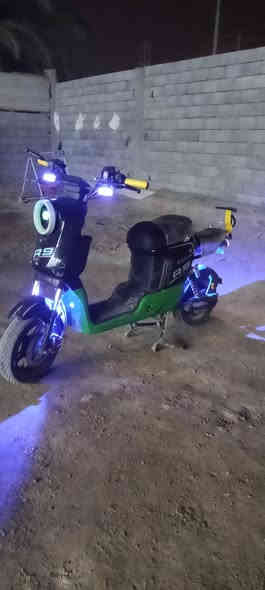 سلام عليكم دراجه ار تسعه مديل2025 مكان بصره هارثه سعر 450 بيه مجال حك جيه رقم ***********
