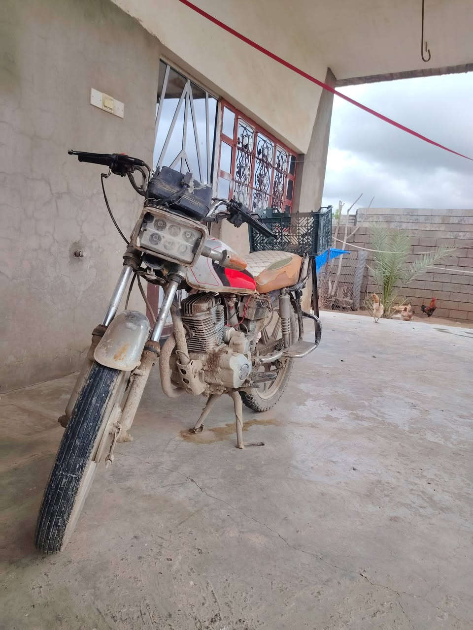 السلام عليكم
موطور للبيع 
خمسه گير 
السعر 250
وبي مجال 
رقم الهاتف: ***********
الخاص مفتوح
