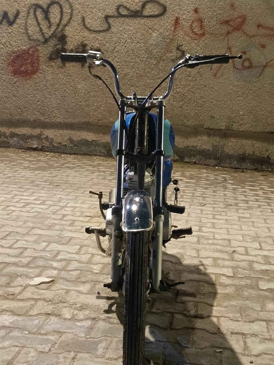 س ع ايرانيه للبيع دراجه نضيفه عوزها ترتيب مفتوحه بدون السعر 300 قفل قفل الشراي خاص موجود 👍🏼🤍@الجميع


**إذا كنت صاحب هذا الإعلان وتريد حذفه لأي سبب، رجاءا أرسل رسالة إلى الدعم الفني**
