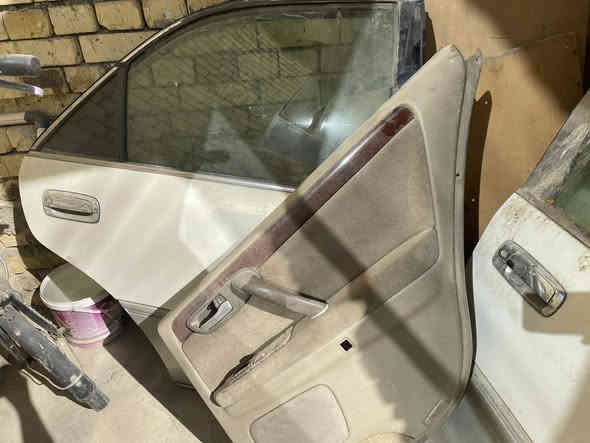 السلام عليكم للبيع بيبان بطاين جنون قيم مايرضي الله شراي رقم تلفون *********** البصره
