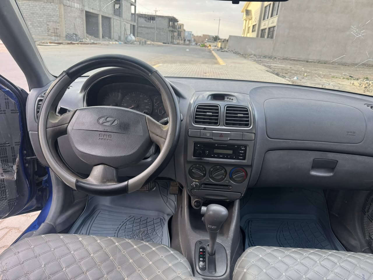 السلام عليكم للبيع هوانداي اكسنت موديل2002 كير اوتماتيك محرك 1600 المغرب كير ومحرك شرط صدر امامي خلفي شرط رقم بغداد مشروع وطني 
سنويه جديده شرط التحويل والغرامات 
مرشوشه عام جماليه شرط بدون دواخل 
سعر 48 مكاني تكريت للستفسار ***********
