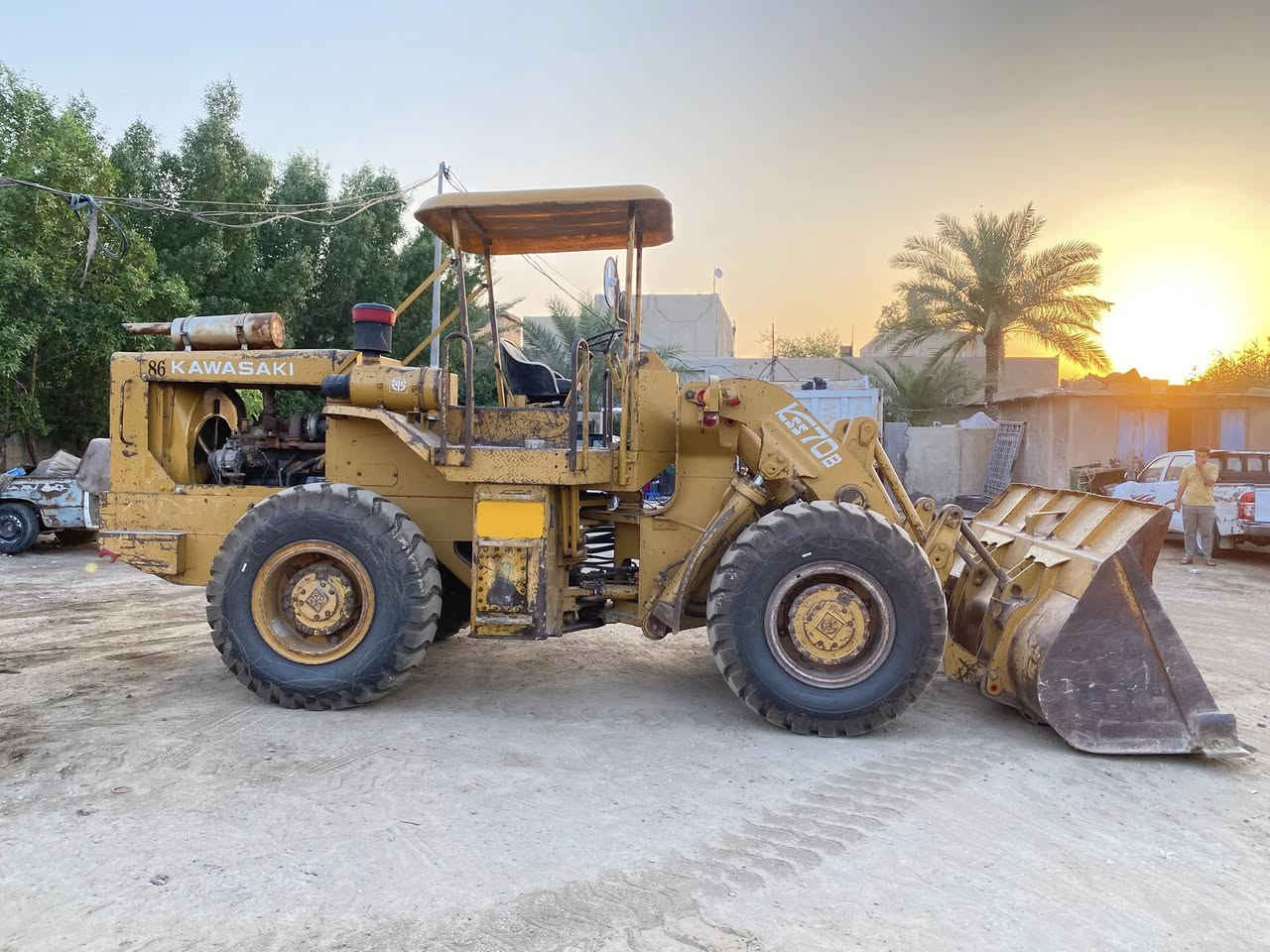 للبيع 70B موديل 85 رقم بصره الماني تحويل مباشر  صبغ بلادي شركه
محرك جديد كير وتركم واكسنات بلاديه شركه 

تخم تاير جديد بريك أربعه وياله كهربائيات كله شغاله صينيه مجفته جديد 

العنوان بغداد العماري 

***********
