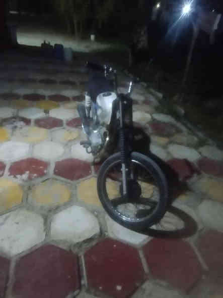 للبيع ليفان عشرين احمد شهاب وغراض كله يراني اصلي سعر 350 شراي اتصل ‏‪0771 674 4989‬‏
