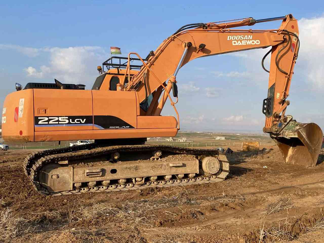 للبیع /حفارە
حجم /225
مودیل/2006
رقم /م/***********
حفارە/جديدة ونظيفة للغاية
