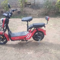 دراجه البيع السعر 300 الرقم  07801519071