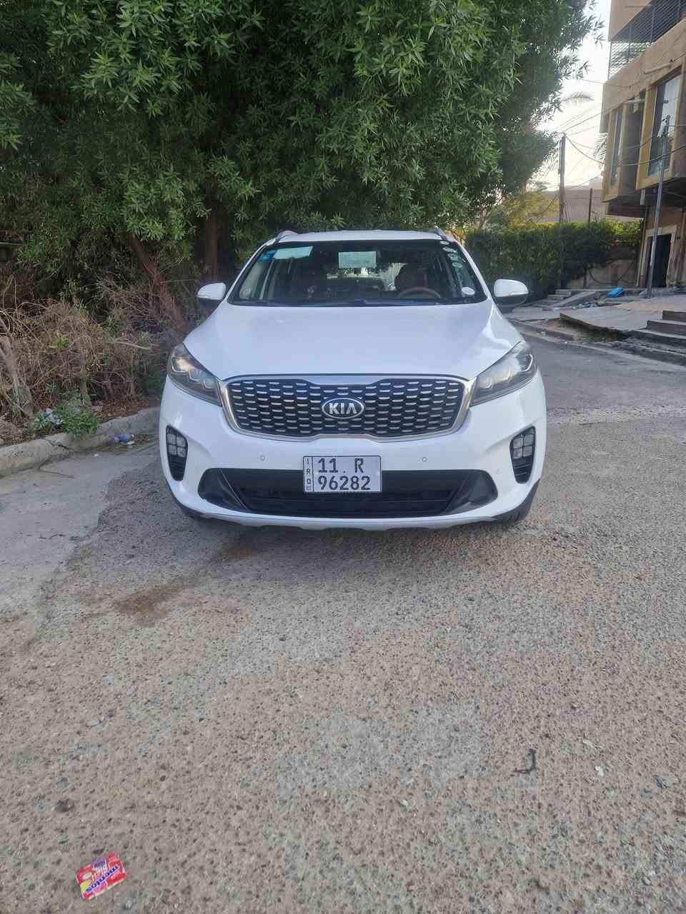 سورنتو 2019 خليجي
فول 1/1
 عدا القماره حديد
بصمه
٦ سلندر
٧ راكب
شاحن لاسلكي
هندبريك كهرباء
لايت بجم زنون
وبعد اكو مليانه مواصفات
محرك وكير بشرط ممفتوح
ماشيه ١٣٠ الف
قطره صبغ مابيه
بيه طختين صغار اسفل الباب الخلفي وباقيه على حطهه
خاليه من دكه جاكوك وبارد
خاليه من الشخوط في الدعاميات
الداخل احمر جلد بلاد
باسمي وسنويه وهزه جديده
السعر 255
ماكو هيج سعر سعر مناسب جدا
العنوان بغداد الكرخ المنصور 
***********
