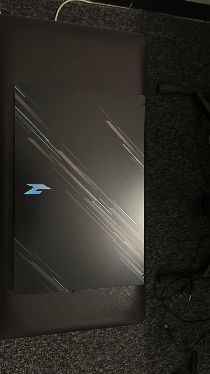 🌟 لابتوب الألعاب القوي – ACER NITRO V15 🌟
🎮 جاهز للألعاب والتصميم
CPU: Intel® Core™ i7-13620H – 10 أنوية | 16 خيط معالجة
GPU: NVIDIA GeForce RTX 3050 6GB + Intel UHD Graphics
RAM: 16GB بسرعة 5600 MHz
SSD: 512GB WD PC SN740 – تشغيل فائق السرعة
⚡ مميزات لا تفوت:
أداء ممتاز للألعاب الحديثة والبرامج الثقيلة
شاشة مذهلة وتجربة استخدام سلسة
تصميم عصري وجذاب
💰 السعر: 850,000 د.ع
📍 المكان: بغداد
📩 للتواصل: رسائل خاصة


**إذا كنت صاحب هذا الإعلان وتريد حذفه لأي سبب، رجاءا أرسل رسالة إلى الدعم الفني**