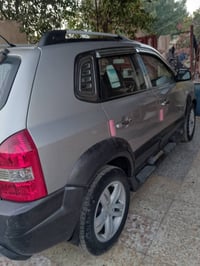 توكسان • ٢٠٠٩ • باسمي