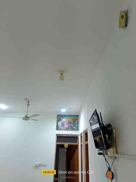 السلام عليكم اخوان بيت للبيع زراعي المساحه 200 البناء بلوك عكاده خدمات كامله ماي كهرباء منطقة البوعظم على طريق الفظليه الاستفسار على الرقم *********** او واتساب
