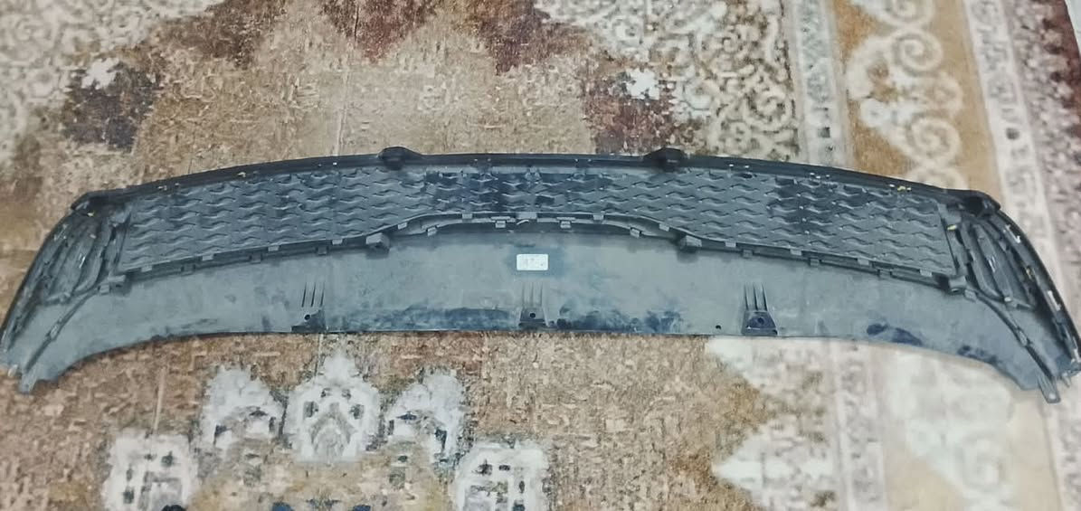السلام عليكم ...
للبيع قطع غيار تفصيخ أمريكي اصلي مال فورتي موديل 2024 و ترهم موديل 2023,2022  ..
اشاير خلفيه سعر الزوج 100 ألف ، تك واحد 75 ألف ..
لحية خلفية 75 ألف  ..
النظافة 💯💯 

للاستفسار مراسلتنا او الاتصال على الرقم التالي : 
***********
