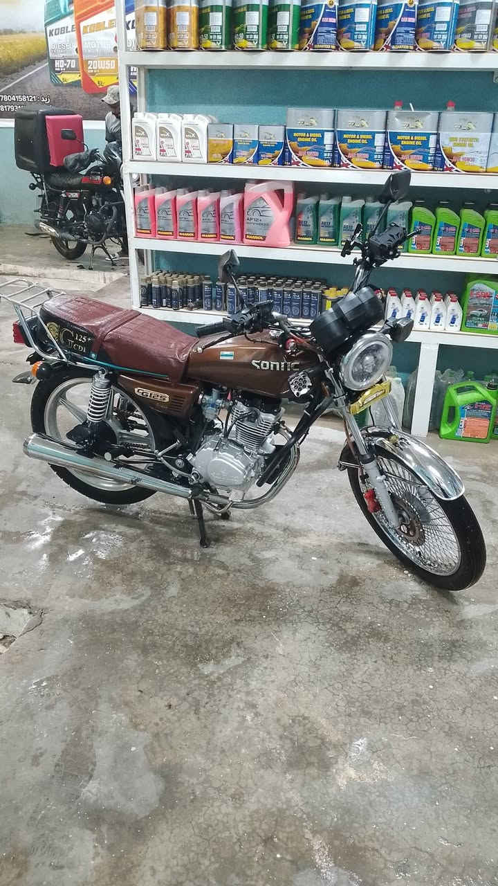 دراجه سونك 2024 طالعه شهر 11 كمرك مدفوع دراجه نضيفه مناقصه شي عليها منضومه زنون شاشه الكترونيه السعر 800 وبيها مجال قليل ***********9 مكلف بل النشر اتصل وبيك خير ودلل
