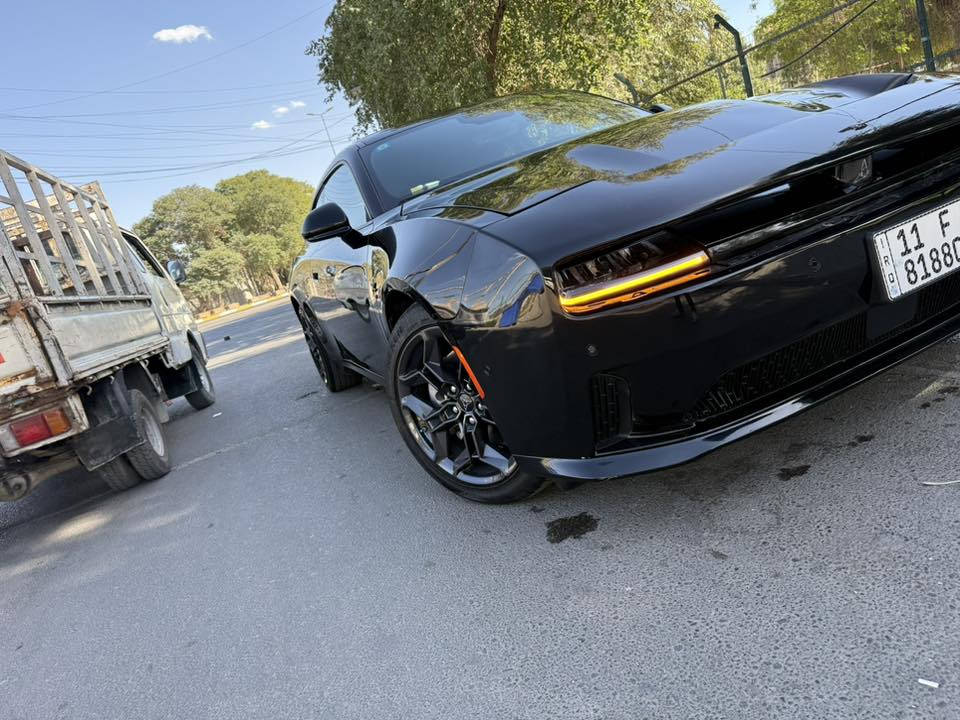 فئة RT Daytonaكهرباء بلكامل
رقم مميز ✨
الموقع: بغداد – الكرخ – شارع حيفا
الممشى: 950 ميل فقط (تقريباً زيرو)
تمشي 500 كم بالشحنة الواحدة
قوة 690 هورس باور 💪
ارتي دايتونا فل مواصفات

الحالة:
قطعتين صبغ (جاملغ خلفي + جاملغ سايق)
بدون دواخل
بدون شواصي
بارد خفيف بالبنيد
بدون مرواس بيع فقط رجاء 🙏 
رقم التواصل :-:-:
***********
***********
