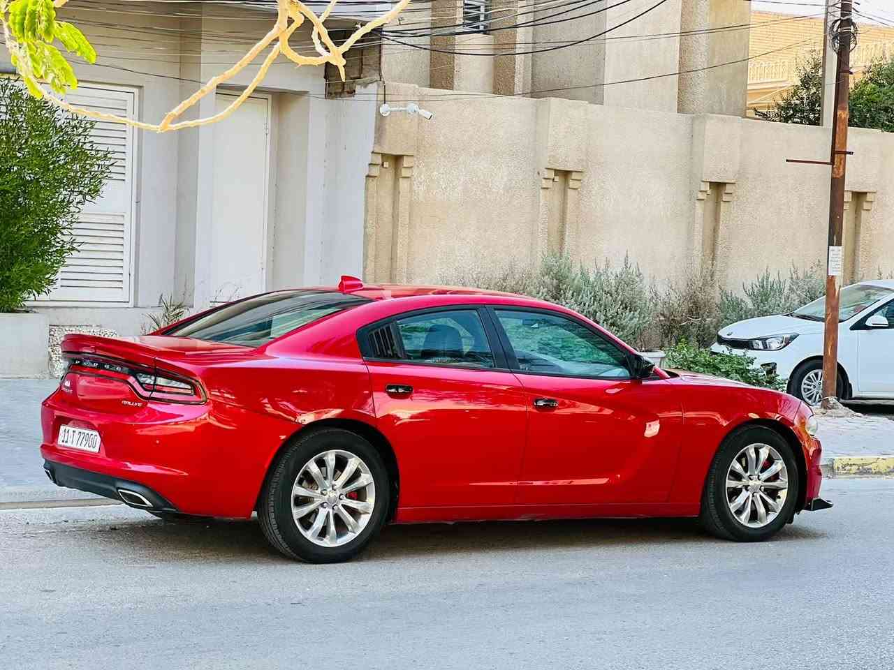 جارجر مديل 2016 اصل ب اسمي سعر 158 قابل للتفاوض الاستفسار اتصل *********** وارد أمريكي حادثها جاملغ خلفي فقط والباقي كفاله عامه من كلشي مواصفات فول عدا الفتحه بصمه تشغيل بصمه أبواب تشغيل عن بعد كشنات كهربائي داخل احمر كشنات تدفئه تبريد امامي وخلفي شاشة جبيره كامره خلفيه دواره رادار كير طياره حساسات امامي وخلفي مري قلاب اشاير مري منضومه زنون مكينه سته 6️⃣ سلندر 3600 + منضومه غاز مكينه وكير مكفولات ماشيه 174 حداديه جديده تخم تاير جديد تبريد قطعتين ثلج ❄️ رقم بغداد نكليزي ب اسمي مشروع وطني سنويه ل 30 مكان سياره كربلاء
