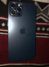 ايفون 12 برو ماكس نضافه 98مبدل بي شي شرط بطاريه وشاشه شرط اصلي يرهم اغ...