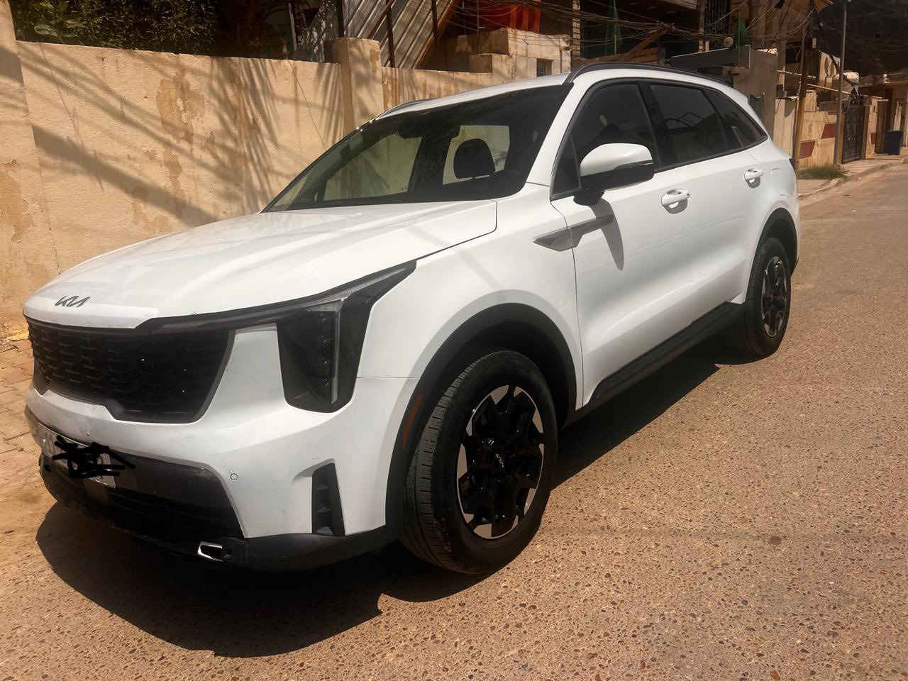 KIA SORENTO S 2024
كيا سورنتو وارد امريكي
بيها تصليح بمقدمه البنيد
وتكحيل بالجاملغ
مشاية 24 الف
مرقم بغداد
صور الحادث بالمنشور
السعر 265$
مكانها  الزعفرانية 
***********
