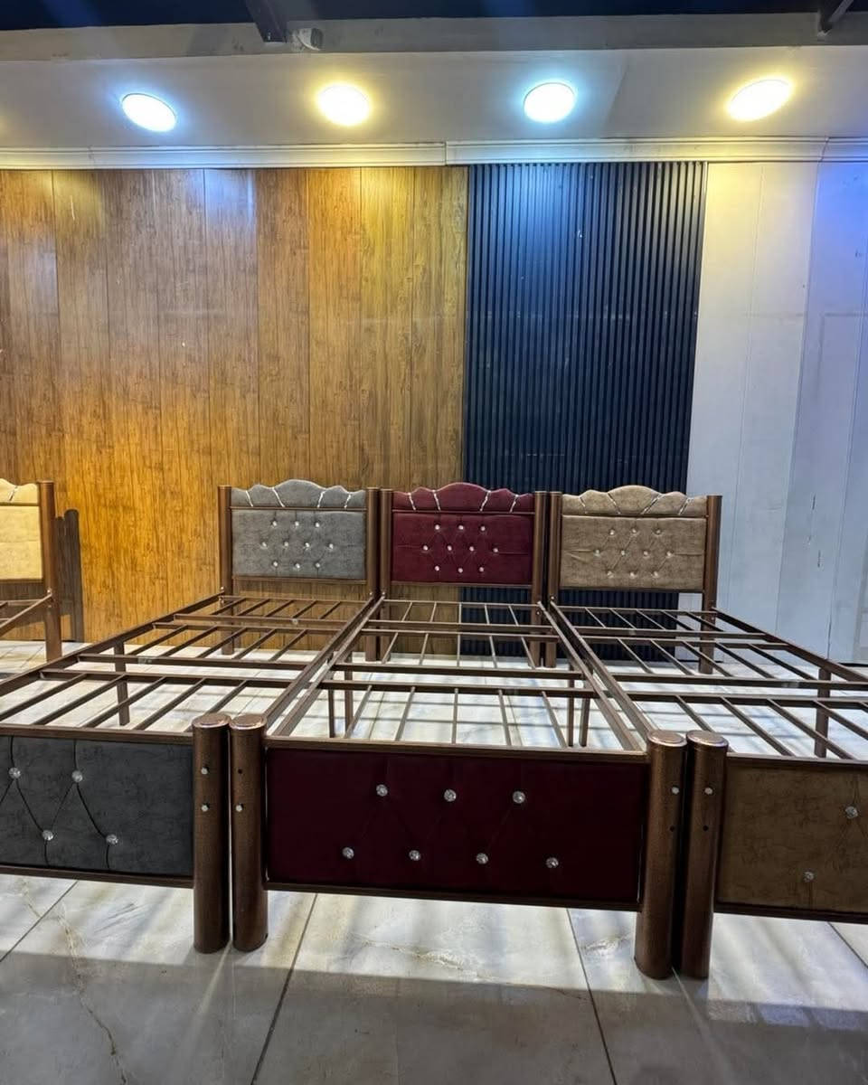 سرير شغل عراقي 🇮🇶
✨ دوشمة مخمل وتر بروف ضد الماء
🛠️ حديد صبغ حراري قوي ومتين
🎨 متوفر بـ 4 ألوان عصرية
🦵 تصميم ثابت بـ 6 أرجل
🚚 توصيل متوفر داخل بغداد وجميع المحافظات
للحجز والاستفسار 📩
مراسلة الصفحة مباشرة
#سرير_عراقي #شغل_معمل #جودة_عالية #دوشمة_مخمل #اثاث_منزلي #توصيل_لكل_المحافظات 💙


**إذا كنت صاحب هذا الإعلان وتريد حذفه لأي سبب، رجاءا أرسل رسالة إلى الدعم الفني**