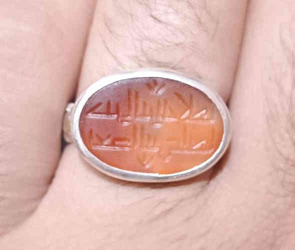 السلام عليكم يماني بلذمة خط عكسي كوفي تحفه سعر 70  مكان ناصريه توصيل موجود ***********
