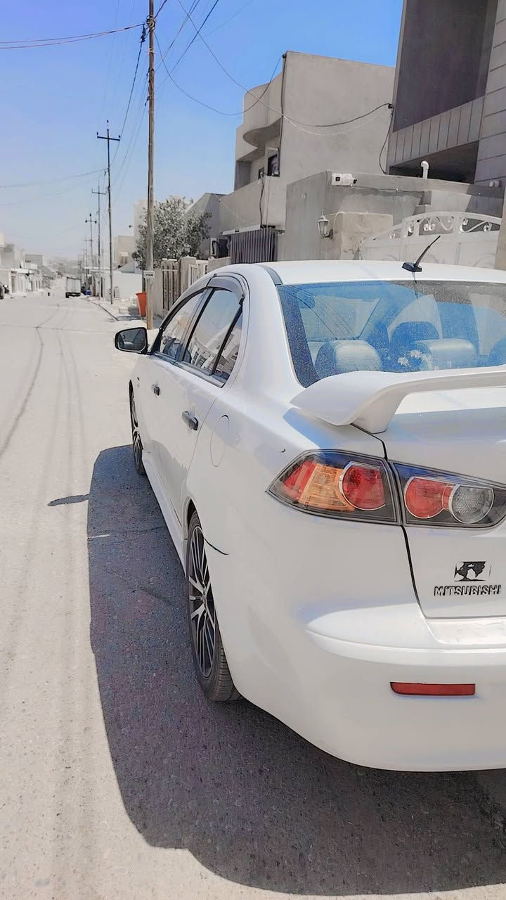لانسر قرش وارد امريكي Gt مكينة ٢٤٠٠ تو ويل
مكينة جديده شاد قبل ١٥ يوم رقم بغداد باسمي صبغ جاملغ وشويه من البنيد
مواصفات فول تحكمات شفتات جلد فتحت سقف هيترات كشنات دمام خلفي بلادي السياره حلوه وكاعده تخم تاير جديد باتري جديد ادامه كامله بيها
السعر ١١٦ $
***********
