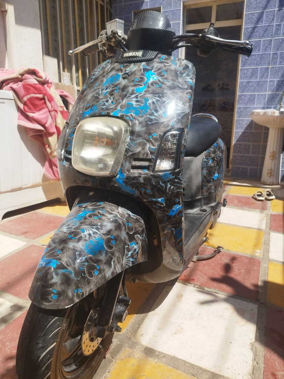 السلام عليكم  شباب 
دراجه بوليس كابريتر  كفاله عامه من كلشي بس هورن ماكو 😅 
تفحص وين ميعجبك شلعه معدل نعومه سلف كله شغال ومكفول 
 السعر خاص....  مكاني نجف حي الجزيره..   ***********
