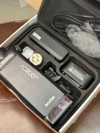 كودكس AD200 Pro • امبريلا • شبه جديد