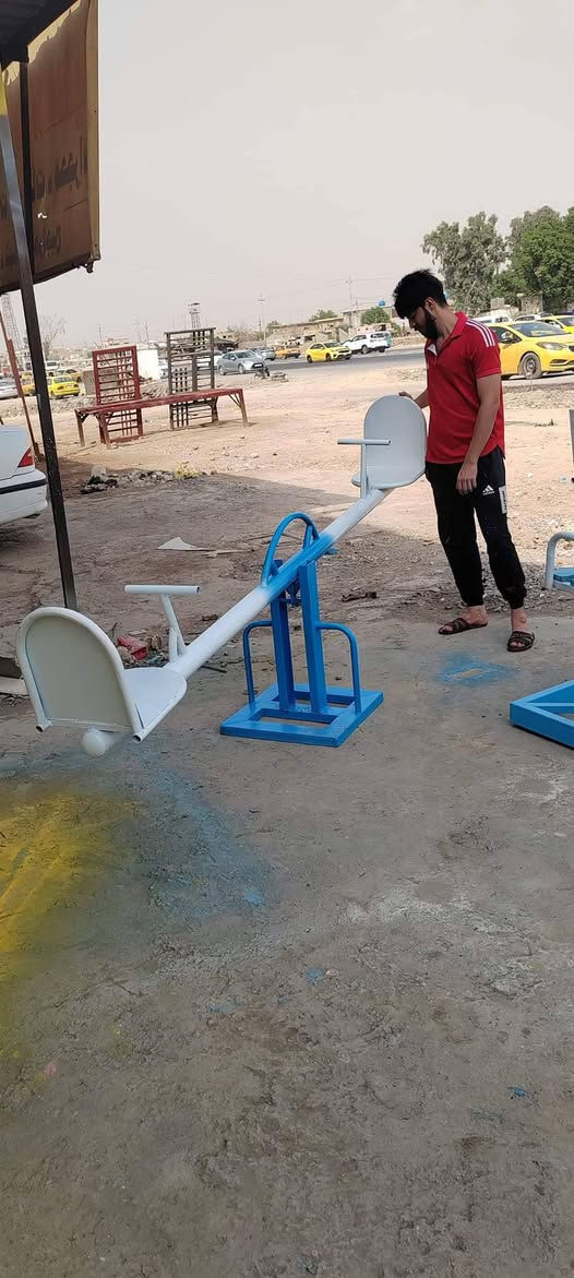 حداديه الغراوي 
عمل المراجيح 
كل الانواع المراجيح
واسعار مناسب جدن
عنوان طريق السياحي 
قرب فلكه العباسيه 
اتصل ***********
         ***********
