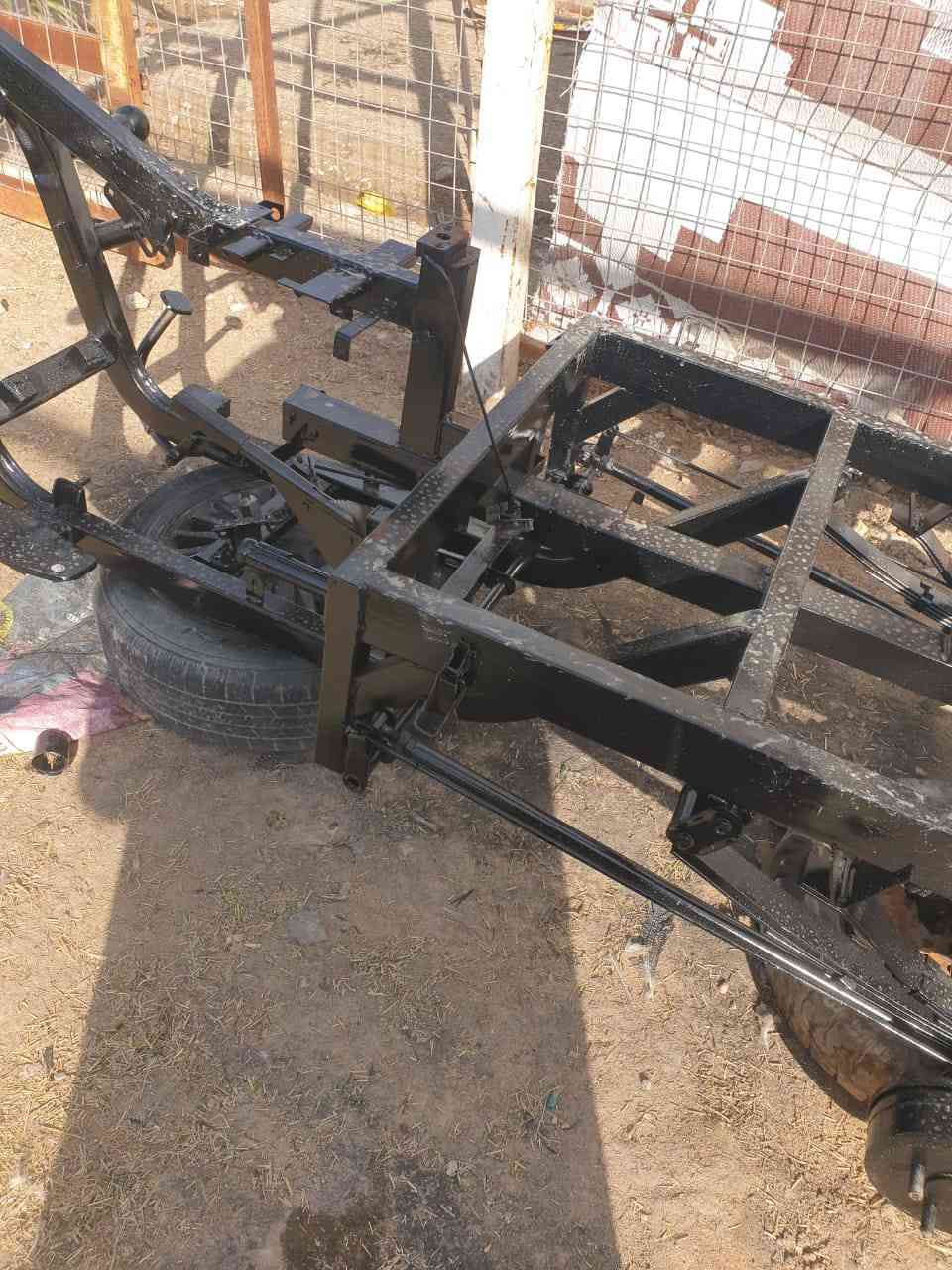 السلام عليكم شاصي للبيع مكفول من اي لحيم كلك رقم الهاتف ***********
