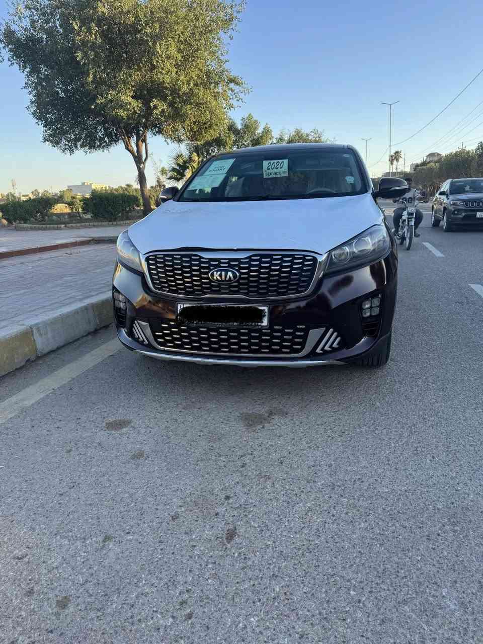 سلام عليكم سورنتو للبيع 2020  /6سلندر /7 راكب بيها البنيد مفتوح فقط نفسه مرجع بدون تبديل بدون صبغ بدون بارد مكينه كير كفاله حدايه جديده تخم تاير منطومه تبريد جديده سياره حيل حلوه ونضيفه رقم نكليزي تحويل مباشر شراي يتصل فقط سعرها 165 وبيها مجال للشراي

‭٠٧٧٤ ٣٧٠ ٧٥٠٩‬      مكلف بلنشر اتصال فقط
