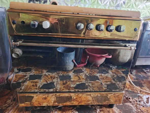 السلام عليكم
طباخ يونير تركي 
جديد مستخدم قليل مجدد بل كامل شغل ادينه احنه مسولين عليه أي خلل بي طباخ جديد ونضيف مكاني حله طهمازيه قرب محطة بانزين الود البابلي سعر الطباخ 250وبي مجال رقمي ***********
