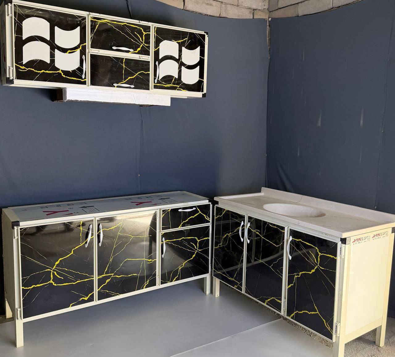 للبيع متوفر بألوان مختلفة


**إذا كنت صاحب هذا الإعلان وتريد حذفه لأي سبب، رجاءا أرسل رسالة إلى الدعم الفني**