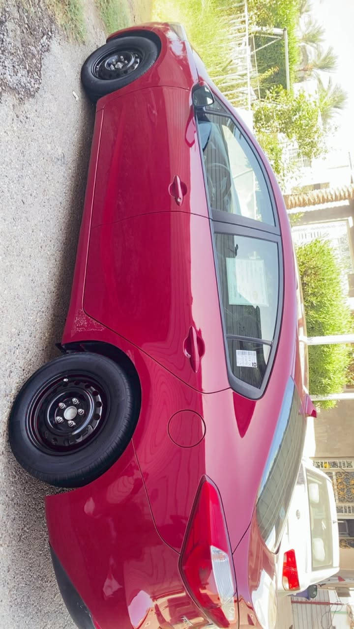 السلام عليكم كيا فورتي موديل 2016 للبيع ضرر 4 قطع صبغ بدون دواخل السياره كير ميكنه كفاله السياره احلى بعد من الصور السعر 107 وبيها مجال بصيط رقم بغداد بسمي تحويل ثاني يوم العنوان بغداد الشعب ***********
