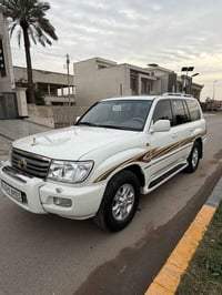 لاندكروز 2006 GXR مابيه اي نقص فول فتحه سلايد كله بلاديه  اوتماتيك  بي...