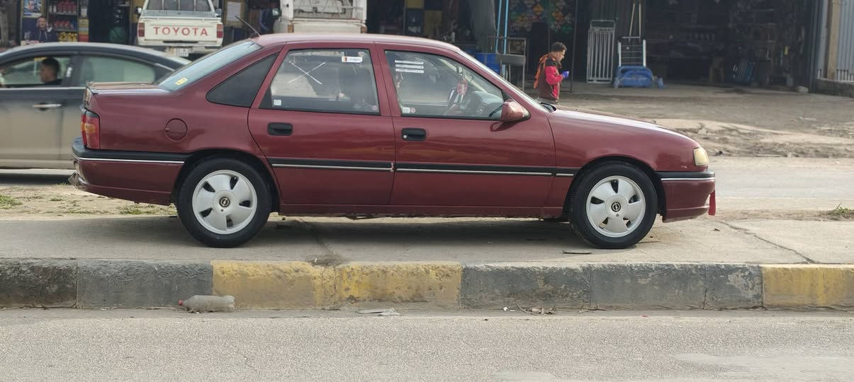 السلام عليكم اوبل فكترا حجم 20 موديل 92 محرك كير شرط طخماها وايرمنيه كلها شرط شاشه كاميره ويلكب اصلي صبغ دواير ودوسان رقم جديد كاربون بيها السعر 50 وبيها مجال سياره جاهزه ماتصرف عليها الف دينار للستفسار ***********كورك ***********
