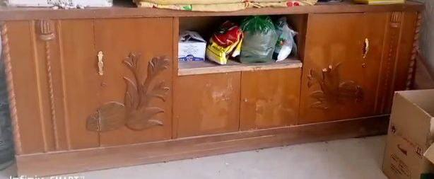 السلام عليكم كنتور وبوفيه وجربايه للبيع كلهن 230
مكاني السده الهنديه ***********
