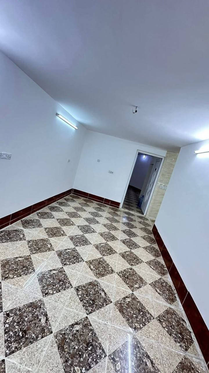 الاعلان
          🔶 تميــــــــز بـعـــــرض عقـــــــــــــــــــارك معنا 
                و دع لنا التسويق والتصوير باحترافية 🔶
🟠دارسكني             طابو باسم شخص واحد
🟠المساحة :               150م واجهة 6م
🟠العنوان    الواسطي خلف لواء 61 على شارع 15
🟠  طوابقين منعزل   4 غرف نوم استقبال ومطبخ   
     يصلح لعائلتين.   وبي وارد شهري للاستثمار
    سعر          175 بي مجال 
-------------------------------
للمزيد من المعلومات مراجعة مكتب السدرة للعقارات  والمقاولات 
العنوان حزيران شارع النخيل مقابل افران الجزيرة
او الاتصال على ارقام.                
6669959 0770📞 احمد وهاب
***********📞 ابو عبدالله 
#السدرة_للعقارات_والمقاولات
