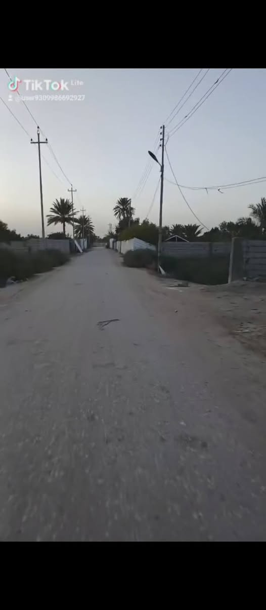 4000 الف متر طابو اسهم تحويل الوجه 160 والنزال 25 متر سعر 1000 متر 75 مليون كلهن 150 مليون الشراي ينتصل على الرقم ‏‪0785 213 9994‬‏
