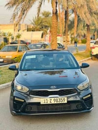 كيا فورتي وارد امريكي موديل 2020 حادث فقط بنيد بدون دواخل  رقم بغداد  ...